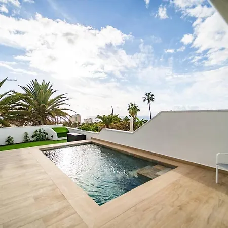 Apartamento Moderní S Bazénem *